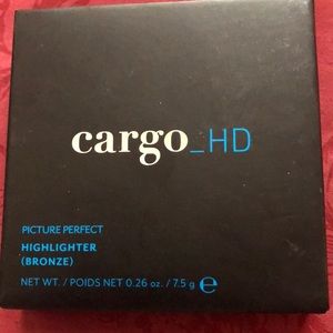 Cargo HD Bronze Highlighter in Bronze-NEVER USED